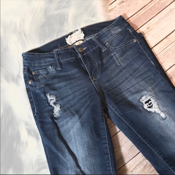 Dark washed jeans - Picture 2 of 3